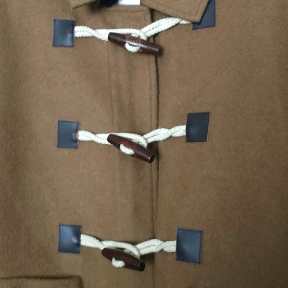 Lands End Wool Coat w/ Wooden Toggle Rope Closure - Picture 4 of 9